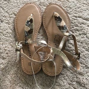 BRAND NEW summer sandals